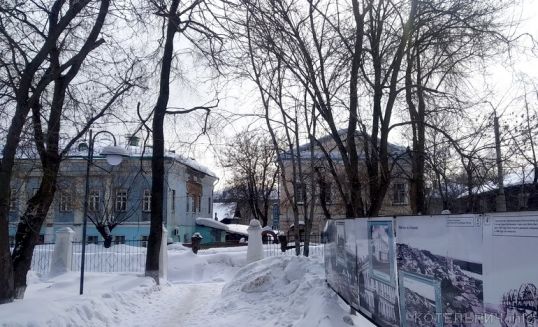 Весеннее