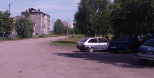 &quot;ВАЗ&quot; наехал на девушку