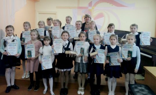 В школе искусств прошел конкурс "Музыка на все времена"