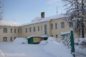 Первую школу готовятся расширять