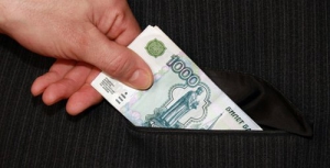 Котельничский дознаватель подозревается в получении взятки