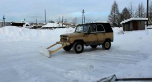 Вот так чистят каток в Котельниче