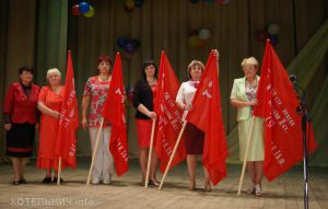 Копии знамени Победы появятся в котельничских школах