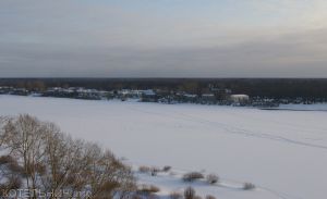 В Затон по реке можно ходить