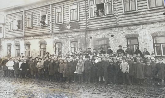 Котельнич: годы и люди