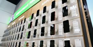 Кировчане не хотят экономить на смартфонах