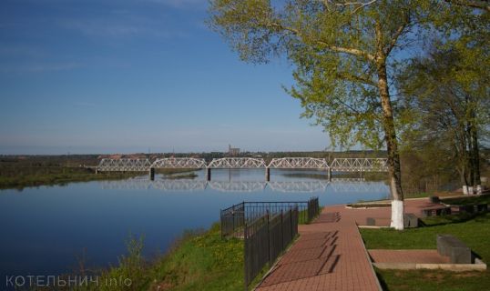В Котельниче решают, что делать с набережной