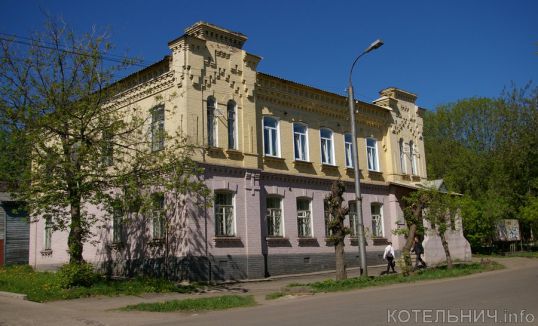 Котельничане не хотят платить транспортный налог