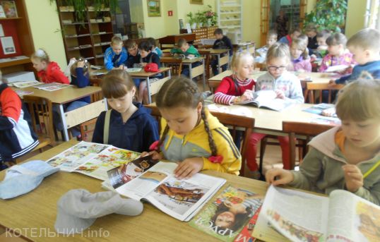 В библиотеках каникул не бывает 