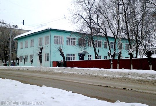 Здание ЦДО ушло с молотка