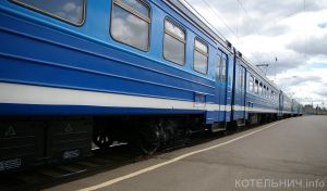 Одну электричку вернули