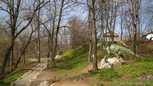 Дорожки Динопарка